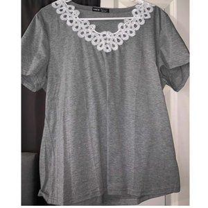 5 for $20! Contrast Lace Short Sleeve Tee